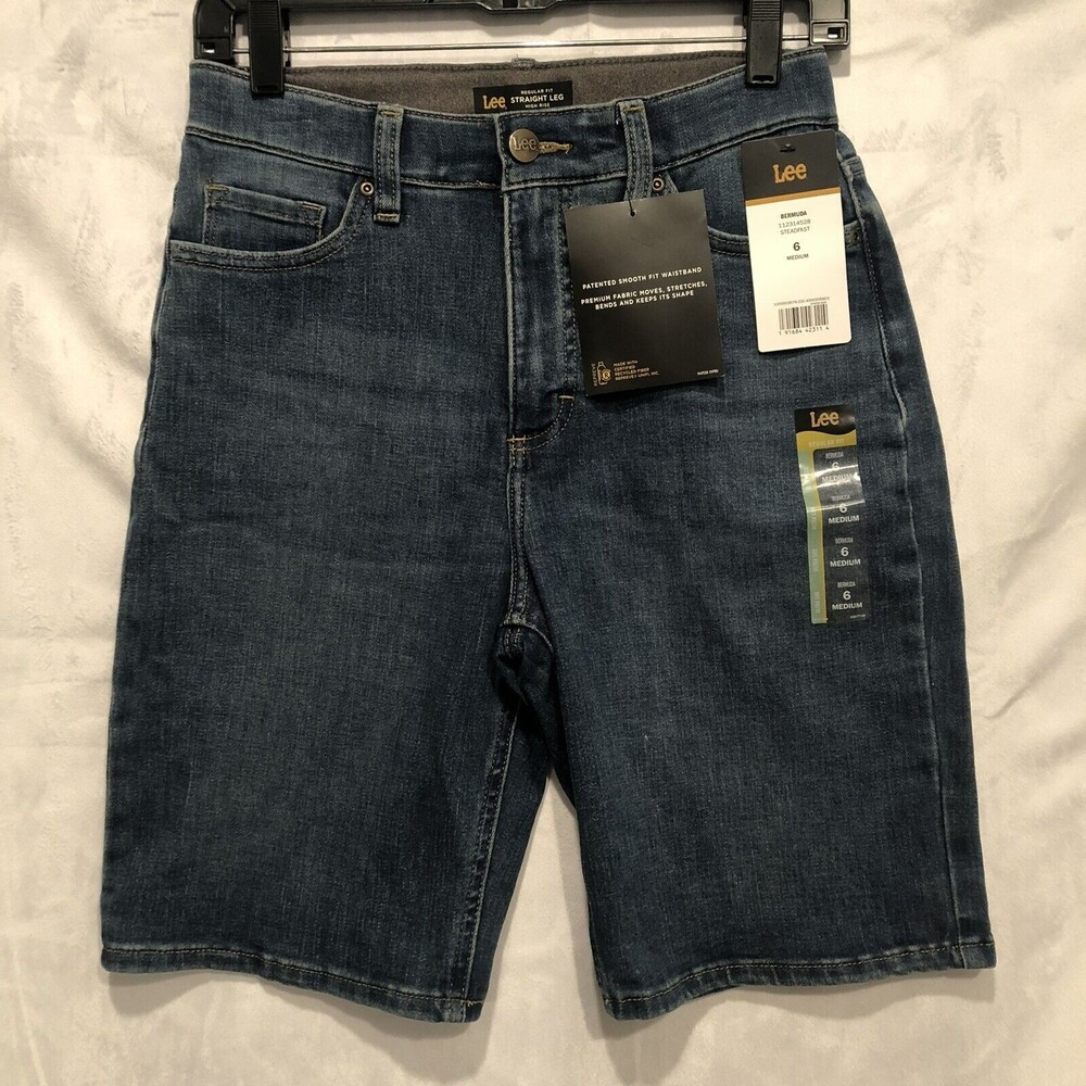NEW Lee High-Rise Women's Denim Bermuda Mom Shorts Ultra Lux Waistband Size 6